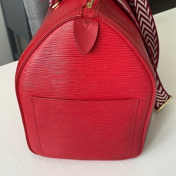 Louis Vuitton Red Epi Leather 45 Boston Bag Keepall Duffel Red Strap LV Dustbag - Picture 9 of 17